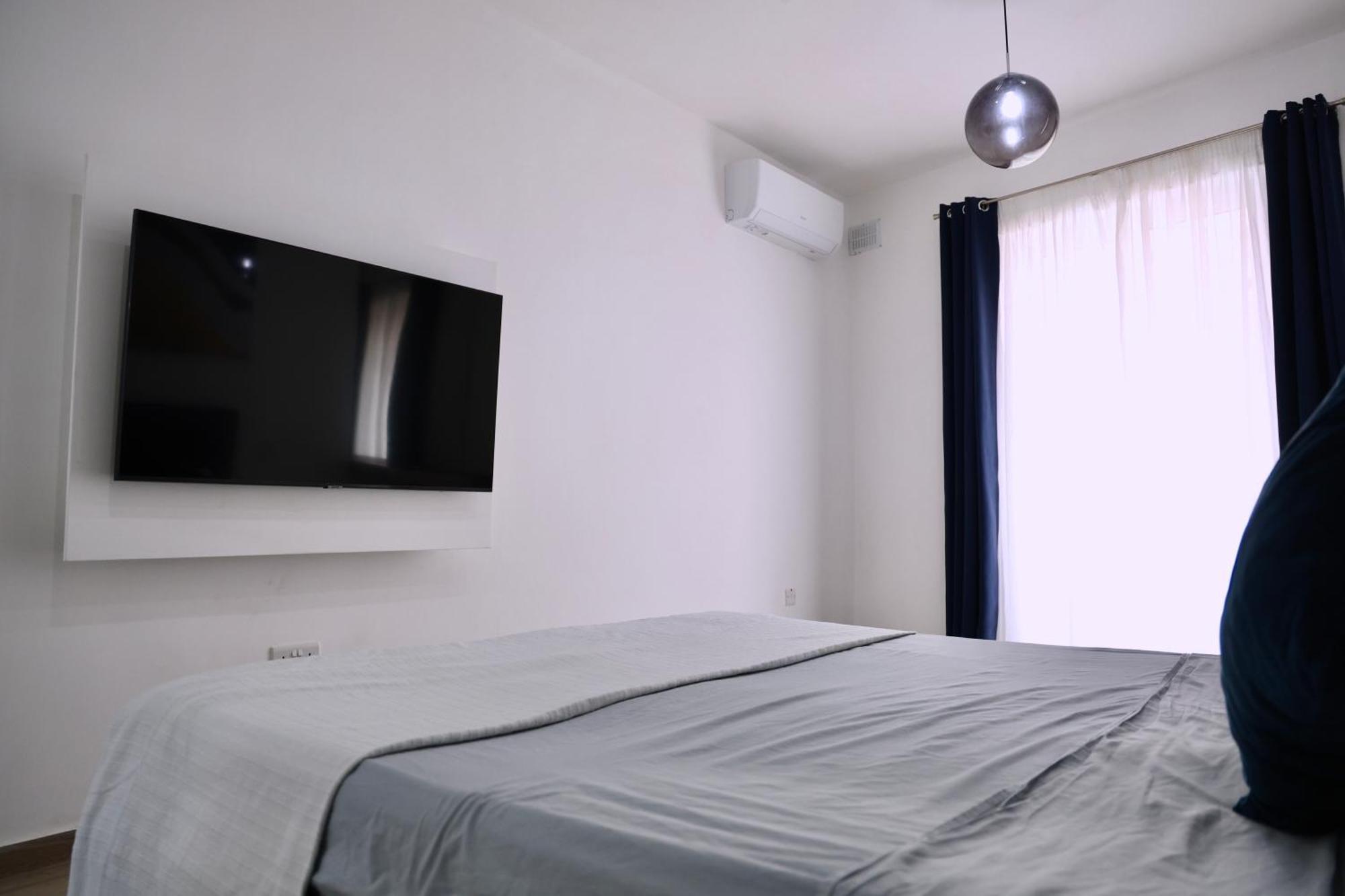 Spinola Apartment Saint Julian's Екстериор снимка